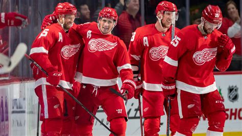 Although their flight was rescheduled for 2 p.m. ET on Sunday, the Red Wings did not leave Detroit until after 4 p.m. ET and arrived at Scotiabank Arena around 6:15 p.m. ET.